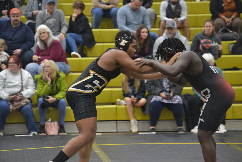 Aidan Floyd wrestling Hazelwood West
