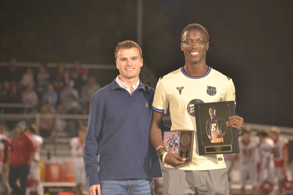 Tyler Anderson and Kristoff Bailey pose for a photo