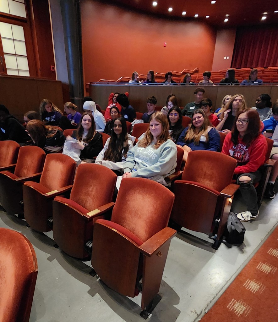 On Friday, Ms. Guittar’s French students attended the World Language Day event at the University of Missouri-St. Louis.