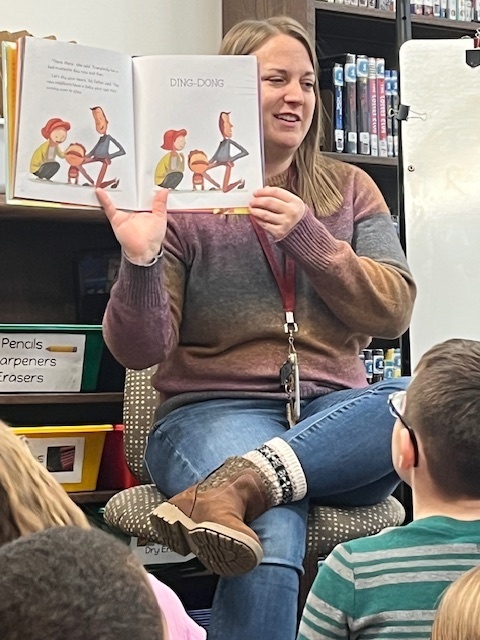 Ms. Busen 2nd Grade Library