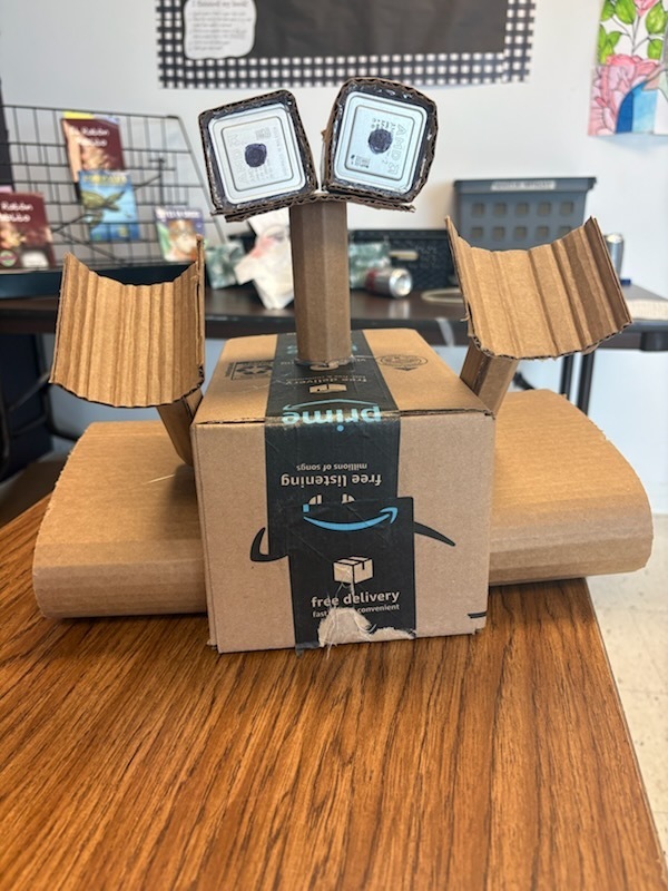 The Fort Zumwalt West Spanish 3 students just finished their environment unit focusing on reducing and reusing trash. To finish up the unit, they created trash projects to show how we can reuse trash and will discuss their projects in Spanish with a partner as their summative.