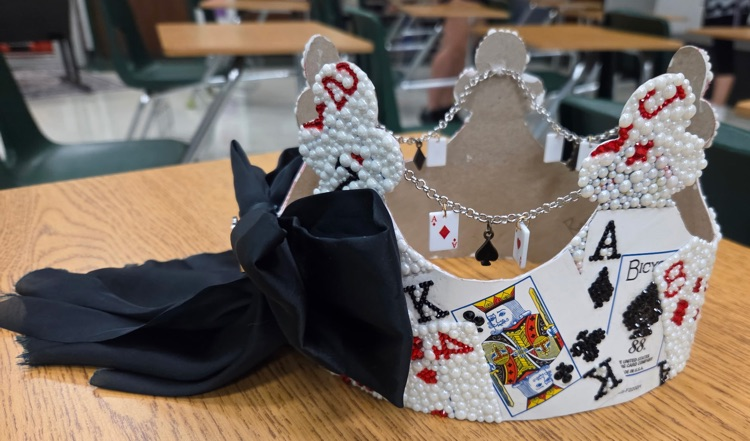 senior crown decoration from another angle