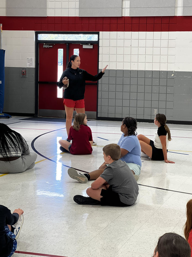 Ms. Vanderbol is prepping students for a fun game of flag Football! Students were eager to learn their roles! #Mustangstakethefield!