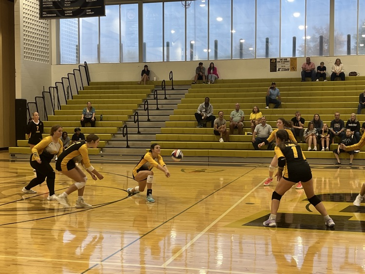 JV Lions receiving against the Warriors!