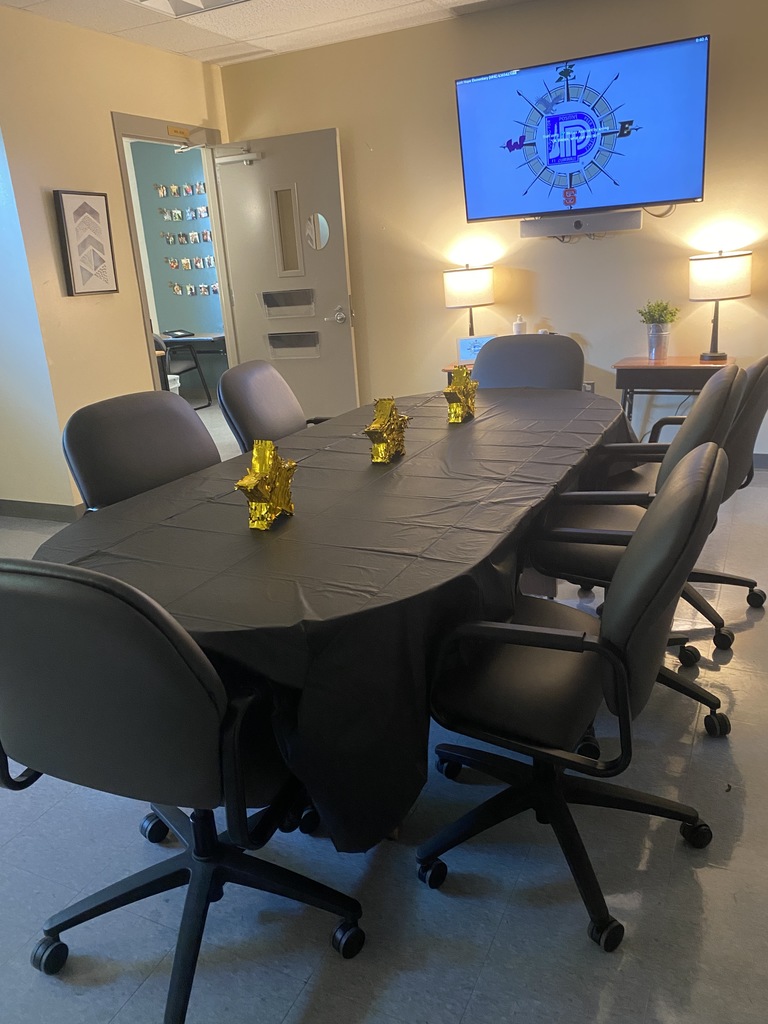 The set up for the lunch-bunch