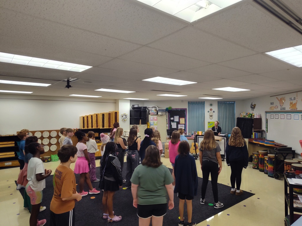 4th & 5th Grade Choir Club Participants warm up