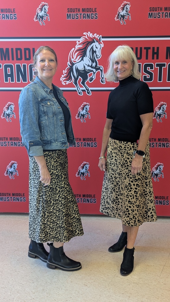 Twinning is winning! Spirit Week: Twin Day was a huge success! Lots of seeing double!