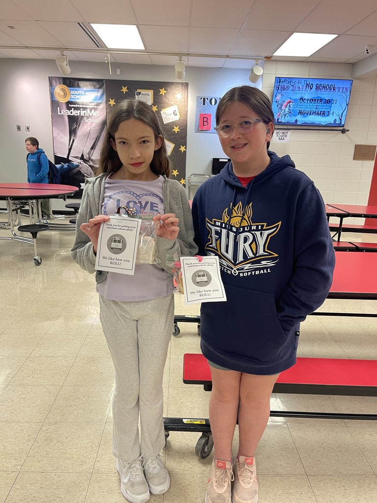 Our FACS Club hit the road to gratitude! Huge thanks to our amazing bus drivers who steer our Mustangs safely every day — and still manage to smile through every traffic jam and bus change! Enjoy these treats, you’ve earned every bite! 
