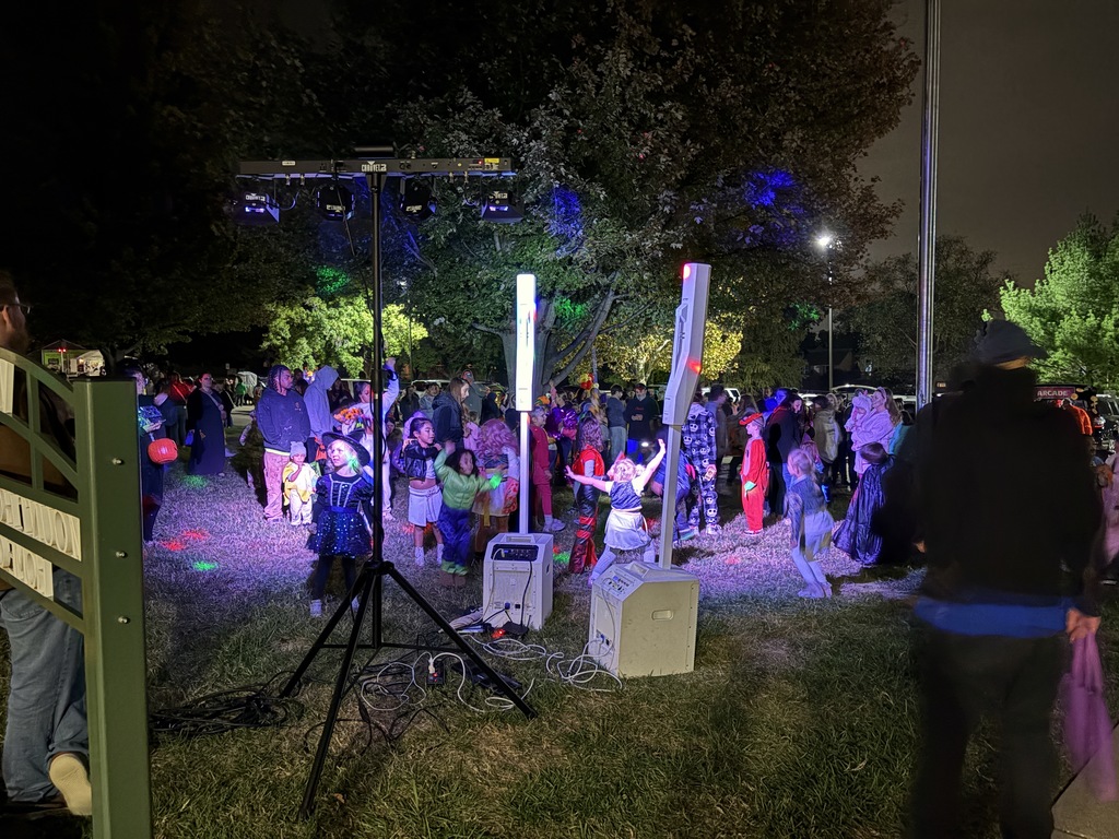 Dance party the Trunk or Treat