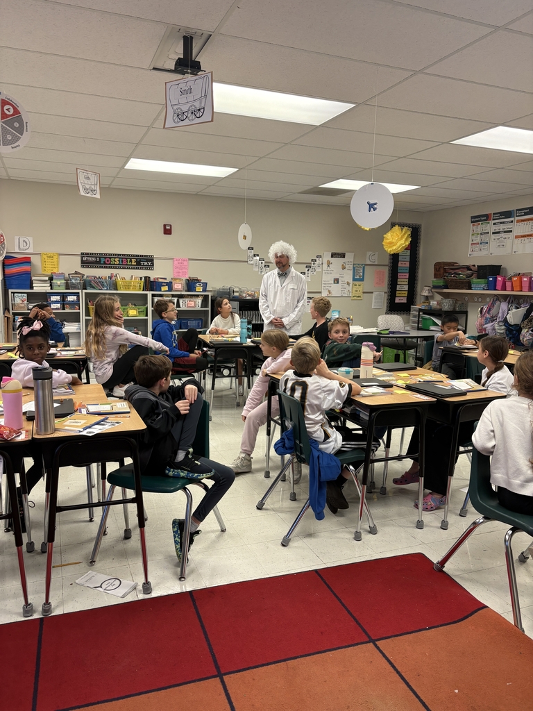 Thomas Edison discusses his inventions w 4th grade researchers