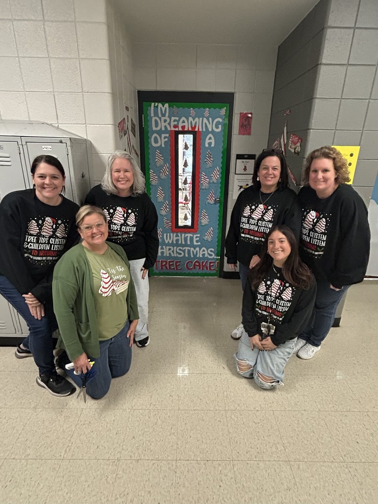 SMS staff dreaming of a white christmas tree cake!
