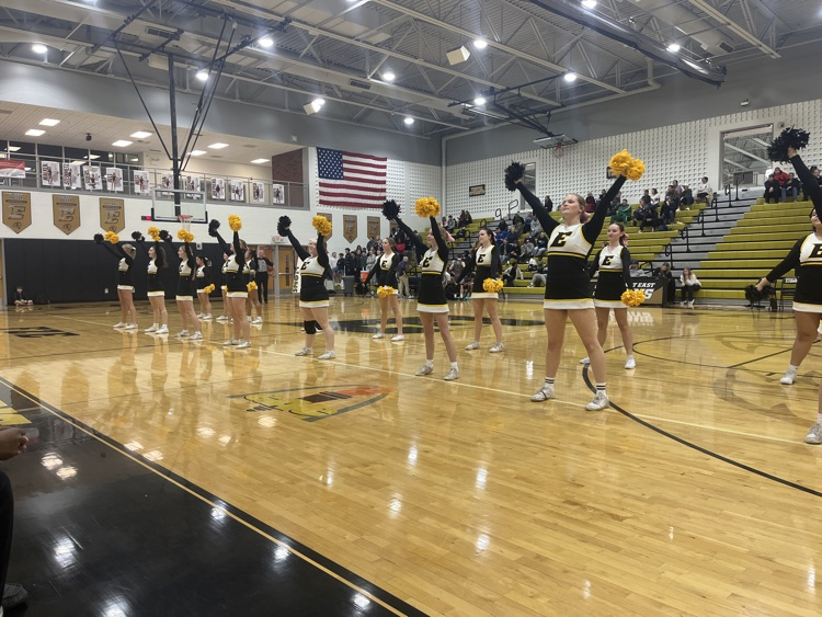 cheer performing in between quarters