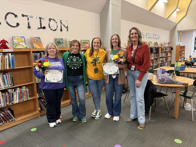 Employee of the Year Chrissy Lade, Dr. Hendrix, Ms Martin, Educator of the Year Samantha Schaefer, Chief Human Resource Officer Erin Williams 
