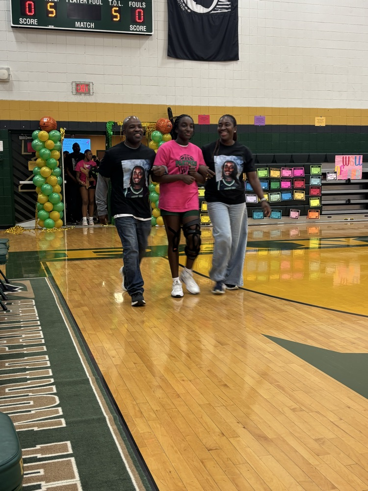 varsity girls senior night