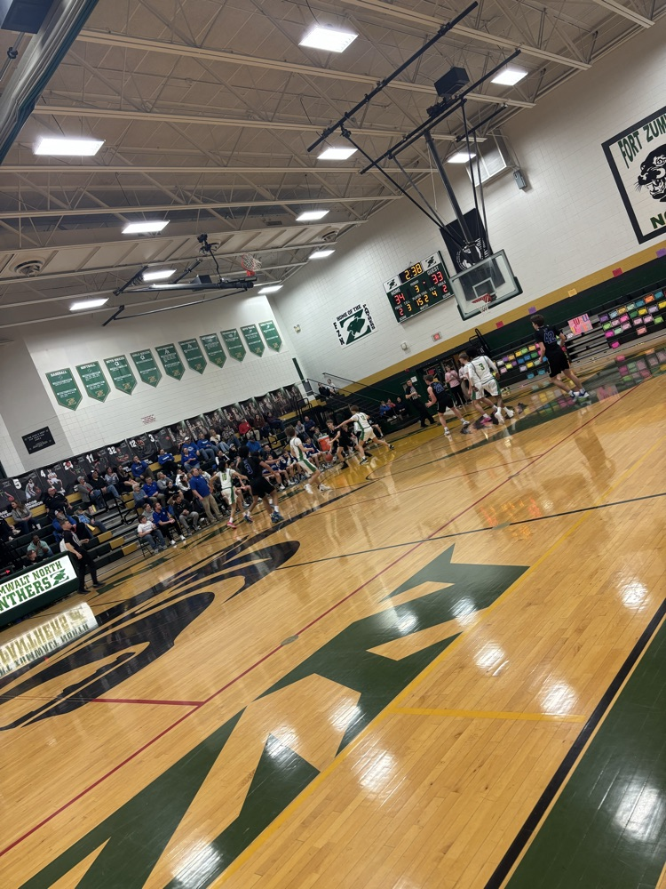 varsity boys vs Washington