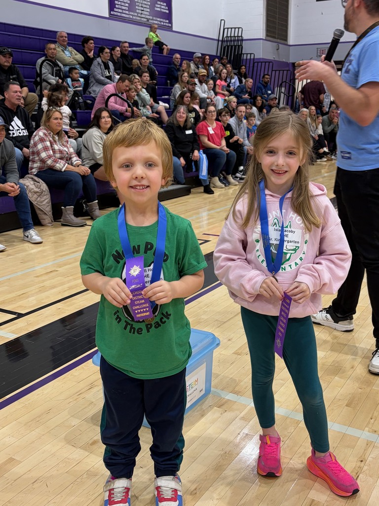 Kindergarten students with their 1st place medals