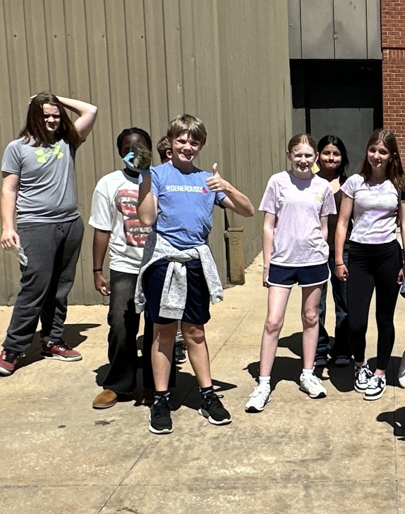 Our classes rolled up their sleeves and gave our school grounds some extra love for Earth Day! From picking up litter to making our campus shine, these students proved that taking care of the planet starts right at home.