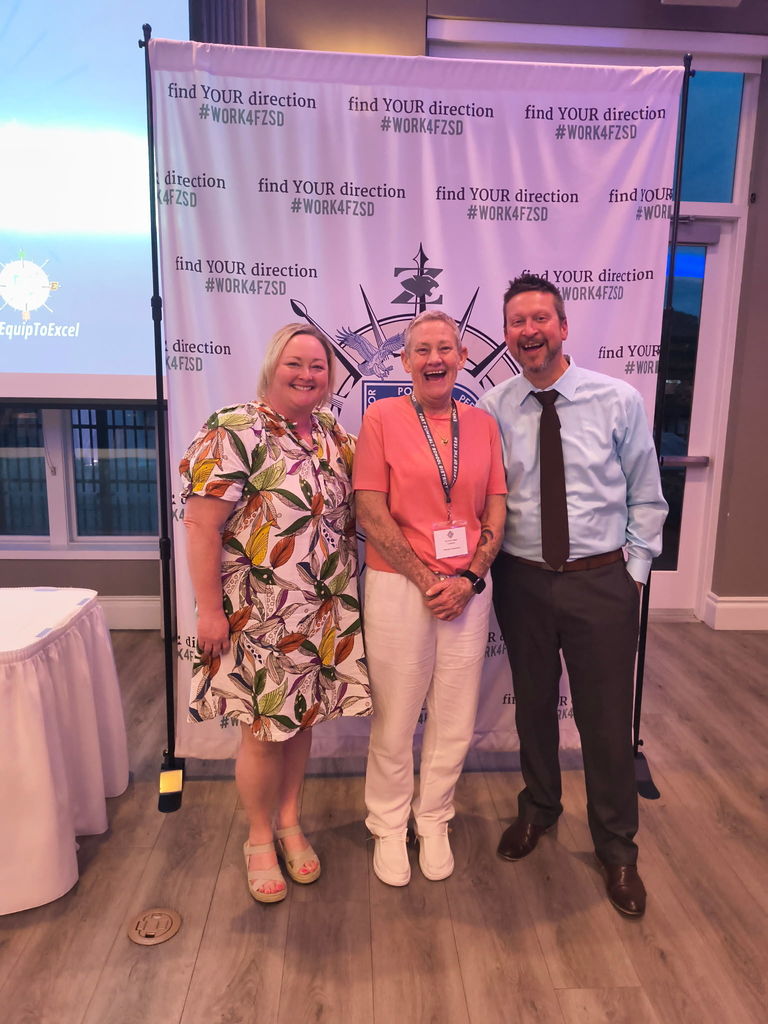 OES Employee of the Year, Ms. Nippe