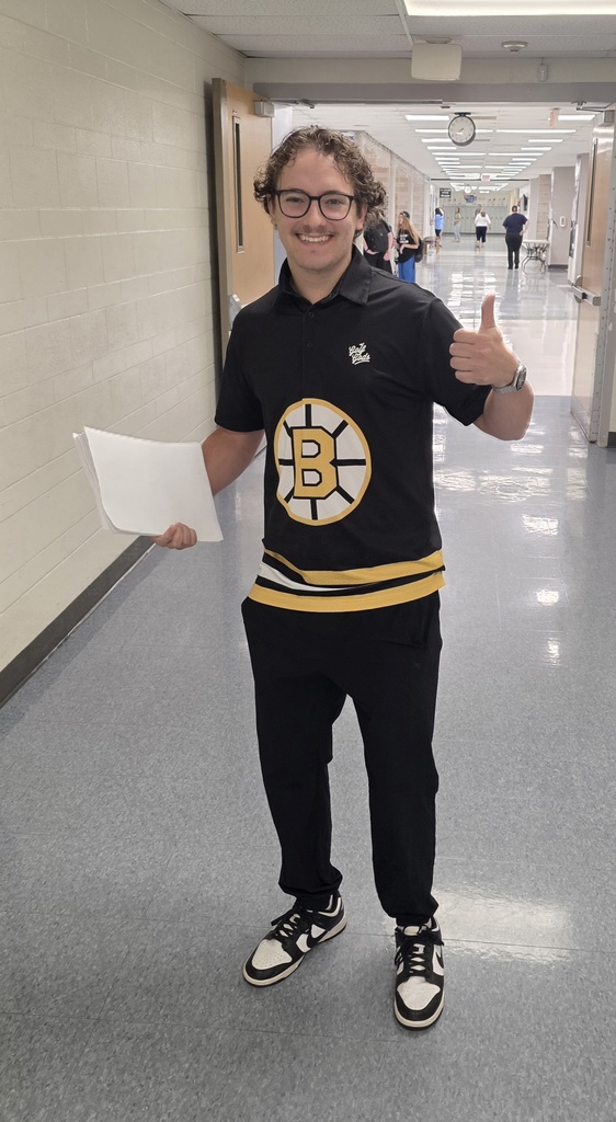 Mr. Phillips as Happy Gilmore