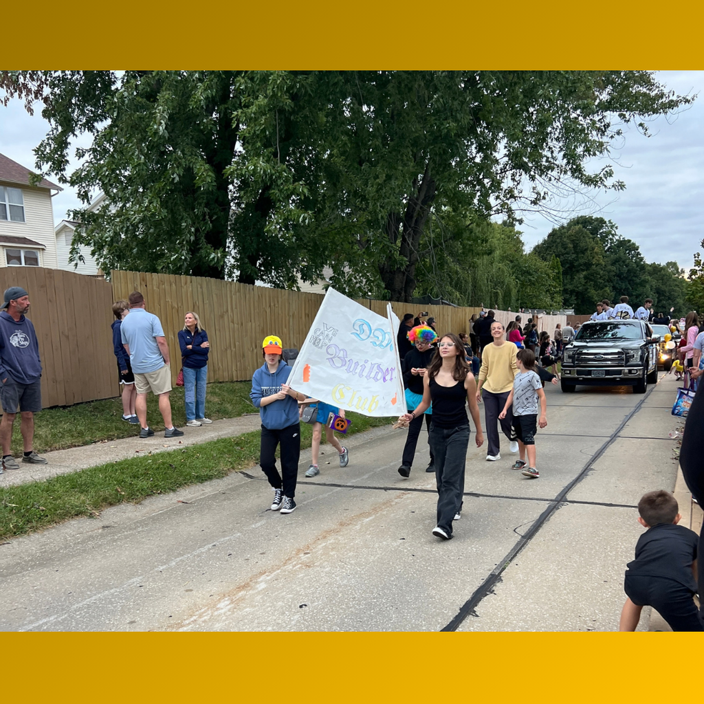 builders club at hoco parade