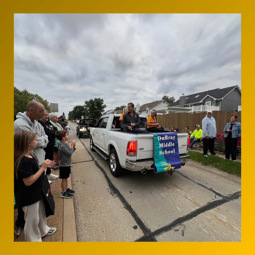 DMS principals in hoco parade