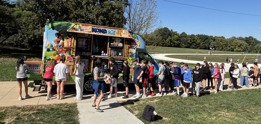 Kona Ice Day is one of our favorites! 🍧❤️ Our students LOVE Kona Ice on early release days! Nothing better than ending the day with a treat! 🎉