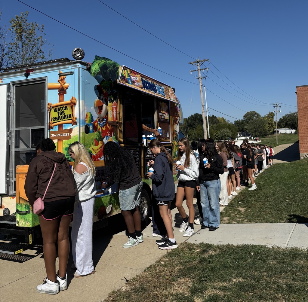 Kona Ice Day is one of our favorites! 🍧❤️ Our students LOVE Kona Ice on early release days! Nothing better than ending the day with a treat! 🎉