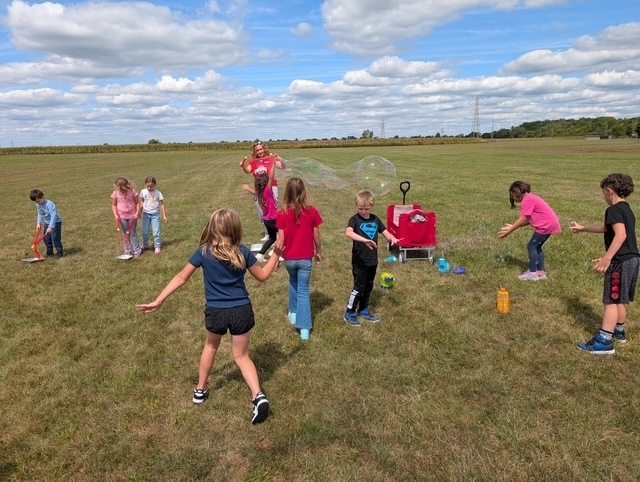 2nd grade bubble party