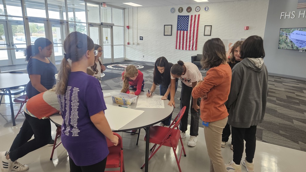 Girls Lunch Group 2025