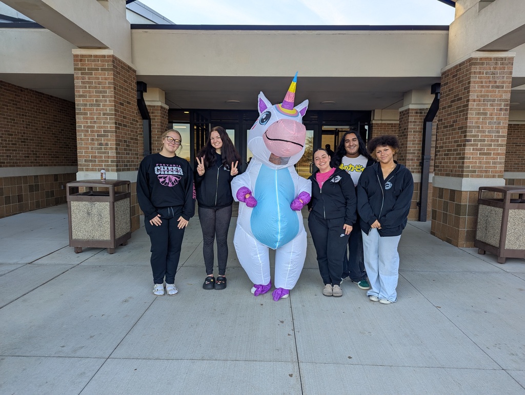 FJSHS students greet FES students in the morning