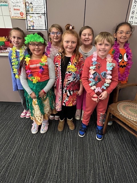 Mrs. Davoli's class - Red Ribbon Spirit Week