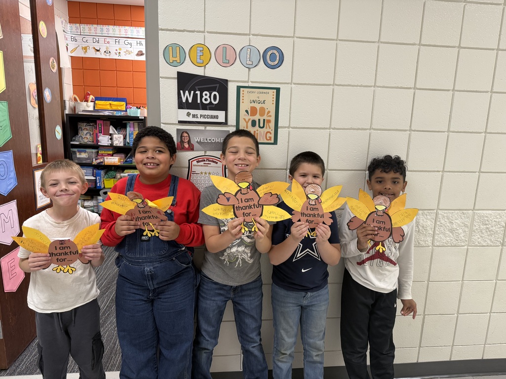 First grade groups made Thanksgiving Turkeys with who they are thankful for