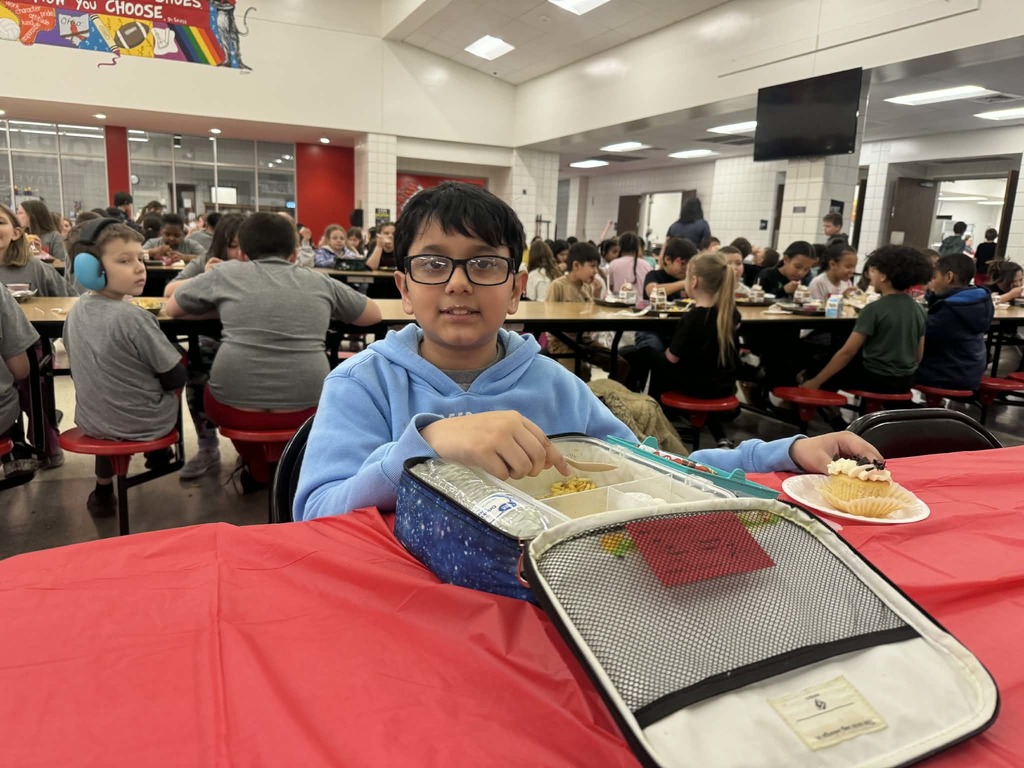 FES Student Leaders of the Quarter