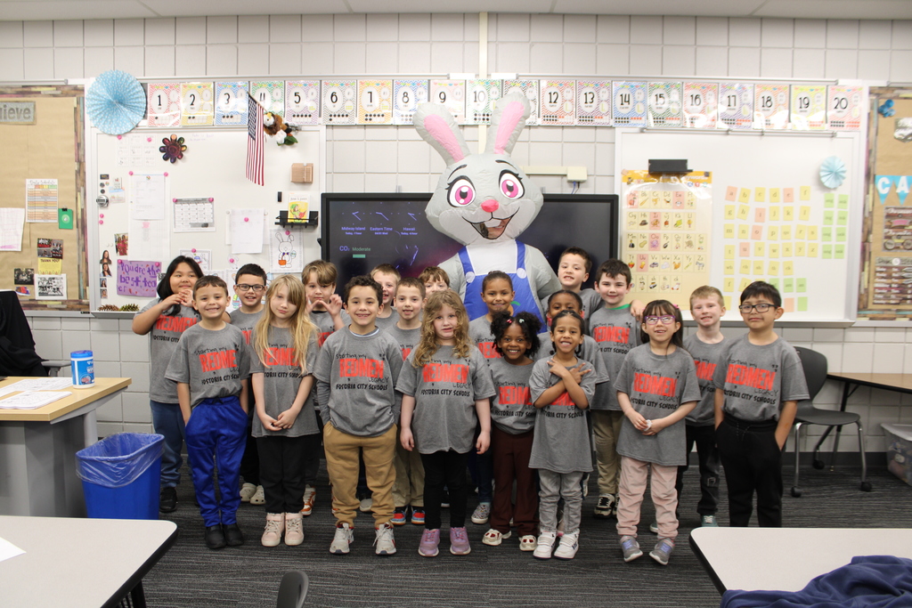 FES Students wearing Redmen Legacy shirts