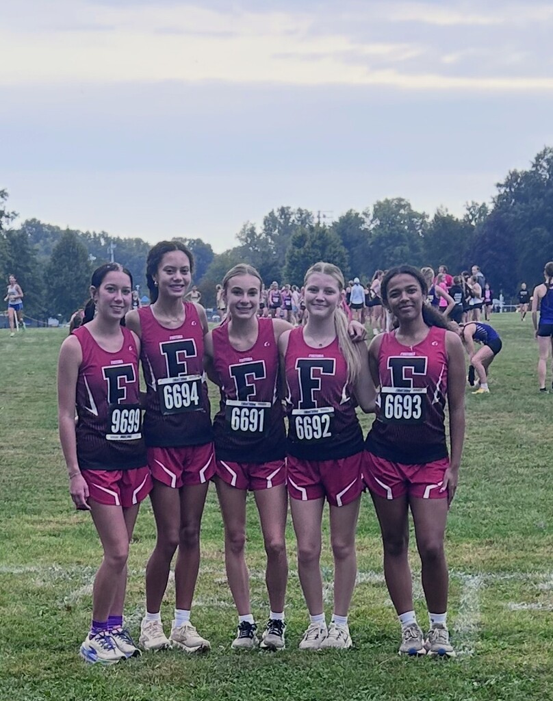 Girl's Cross Country team 2026