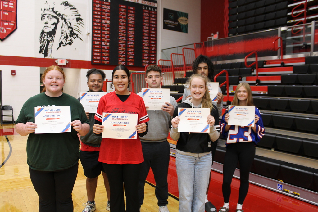 10th grade MH Champions Club members