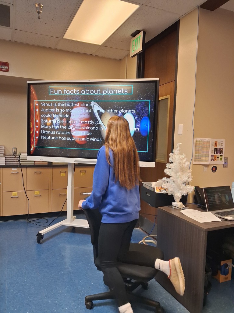 Senior's Presenting 4