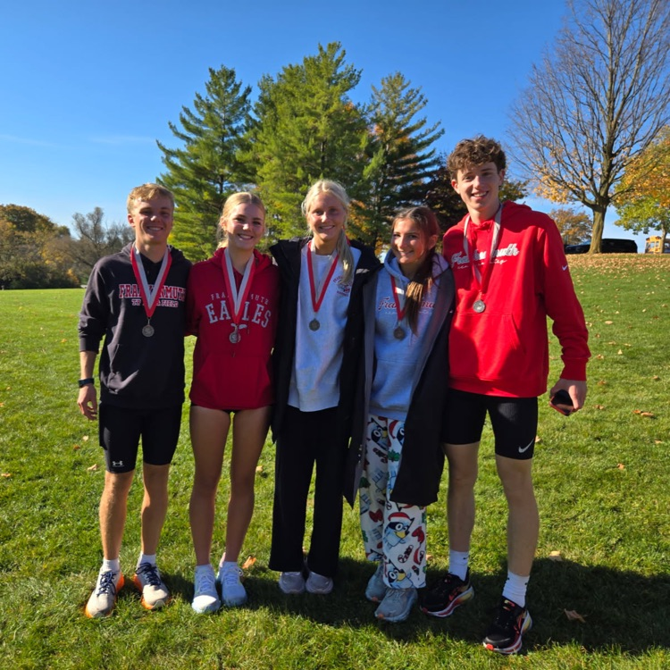 medal winners take picture