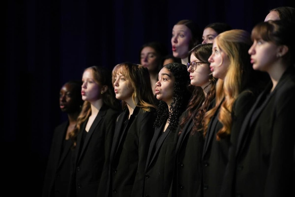 choir students singing