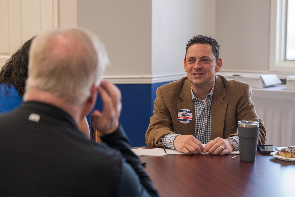 Key Coms members in our board room. 