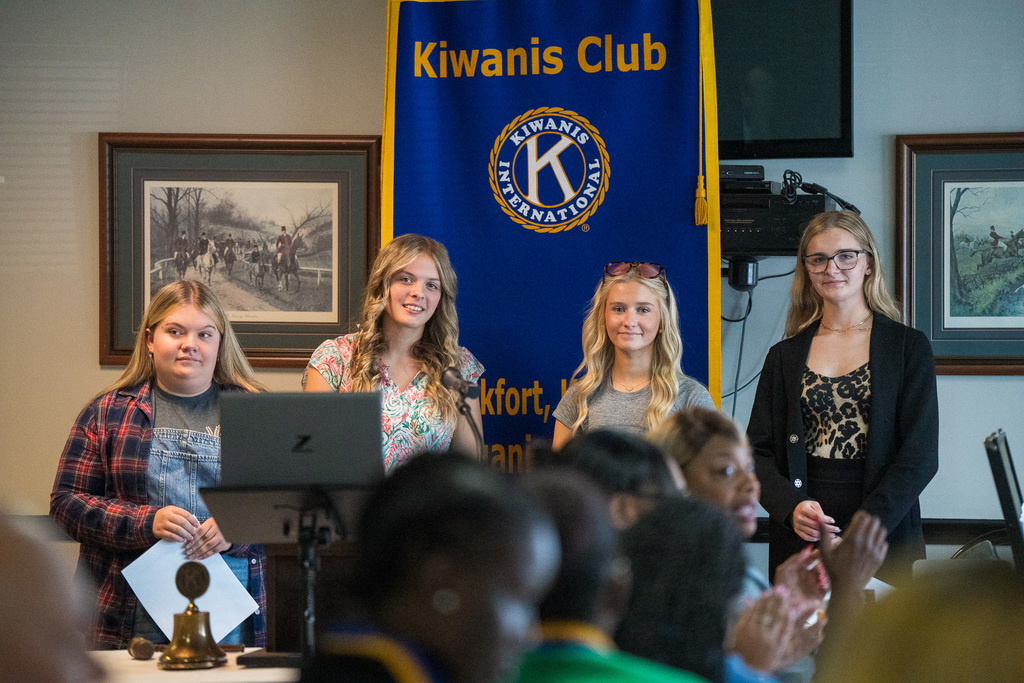 FFA students present at Kiwanis Club
