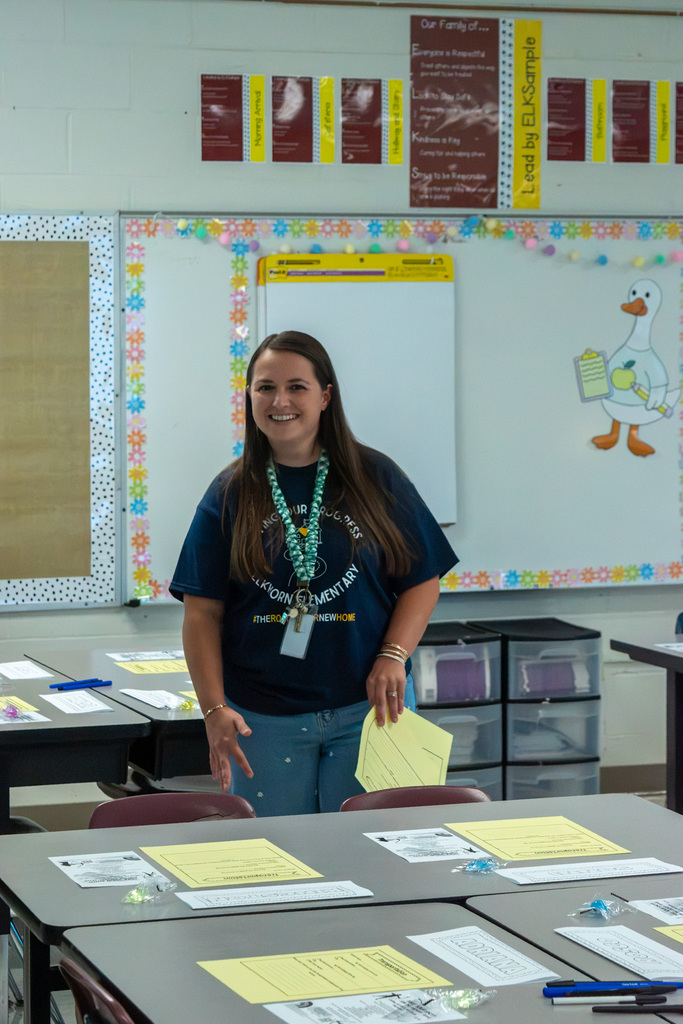 Elkhorn Elementary School and Elkhorn Middle School hosted their back-to-school bash event.