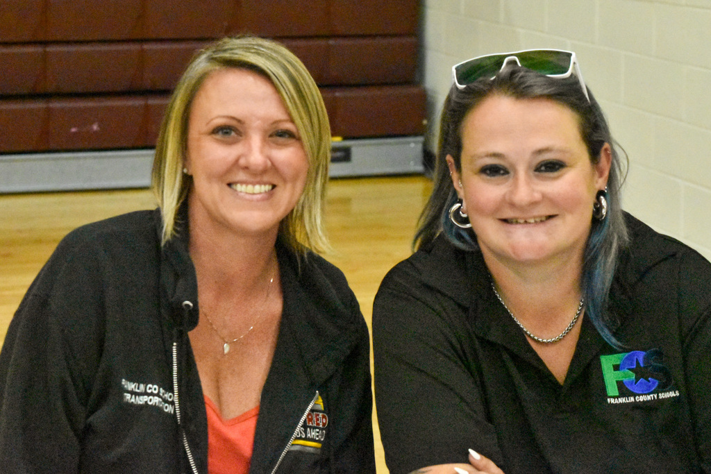 Elkhorn Elementary School and Elkhorn Middle School hosted their back-to-school bash event.