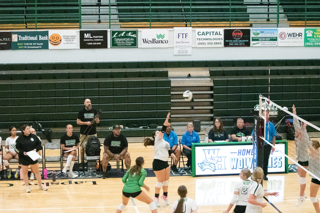 Western Hills Volleyball Game