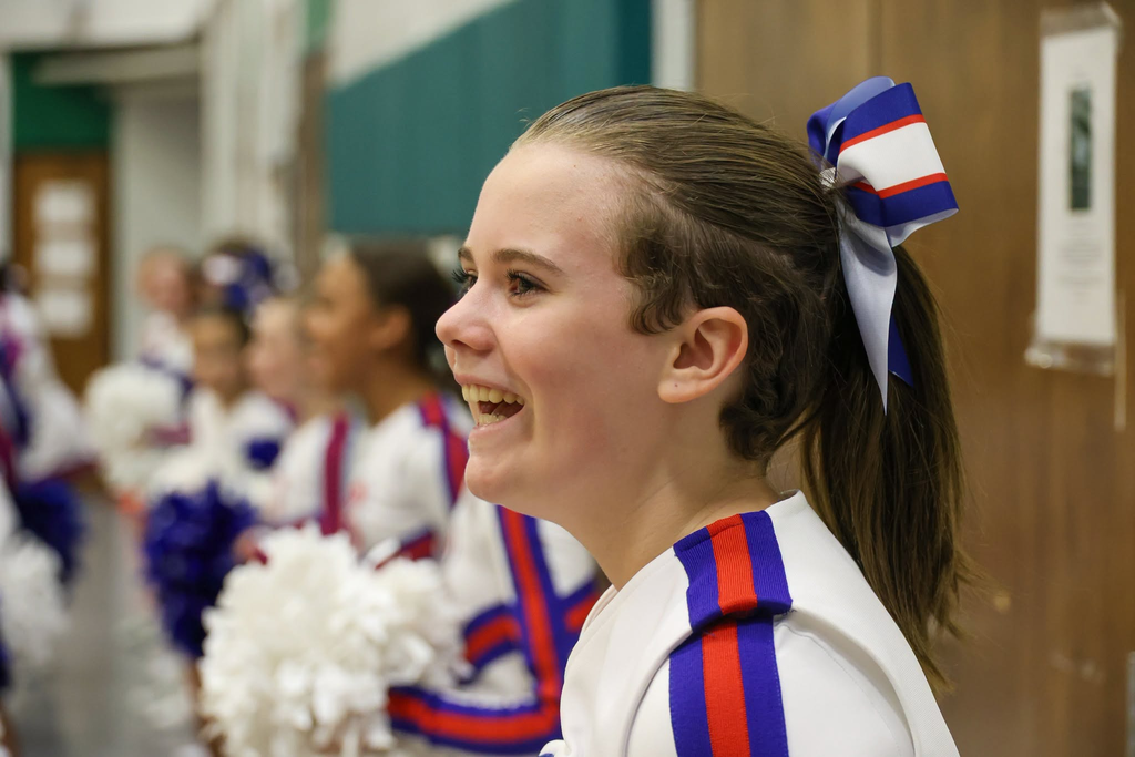 BMS Cheerleader