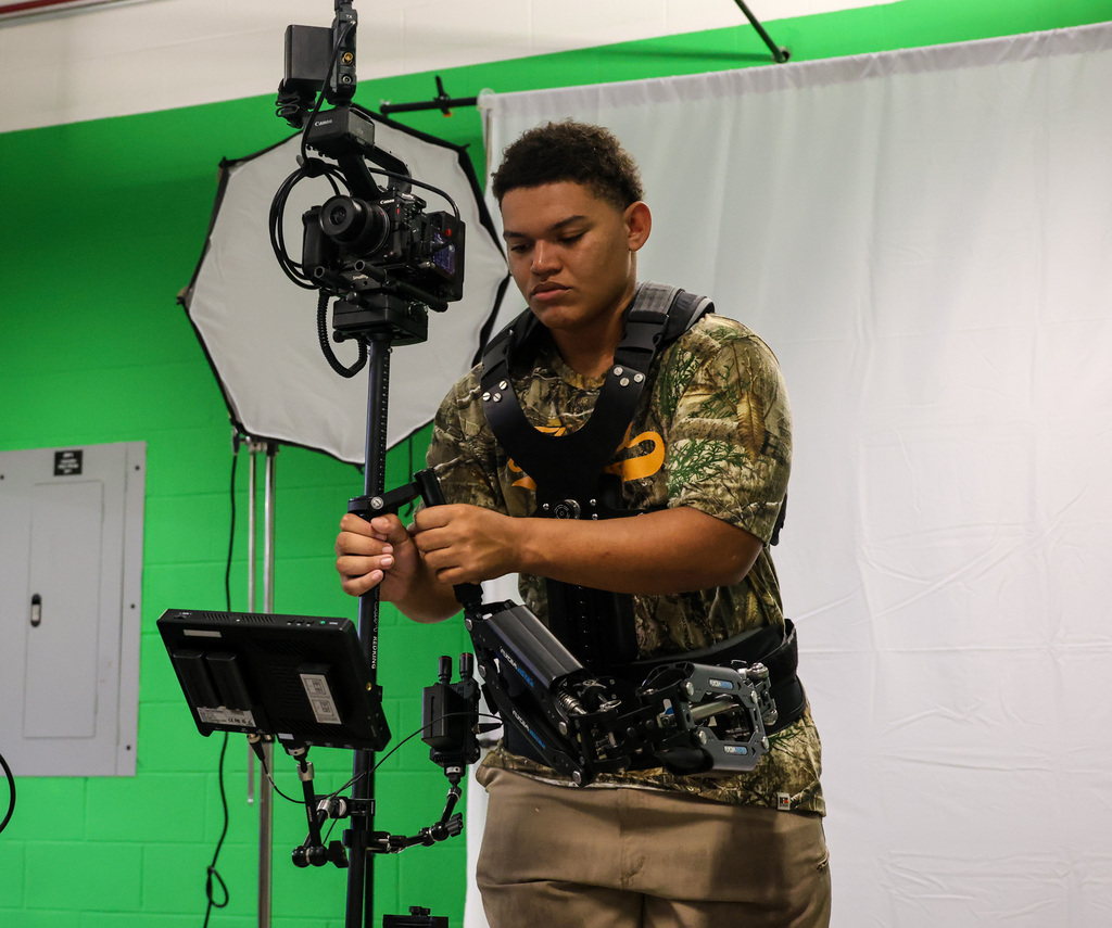 FCHS student receives steadicam training.