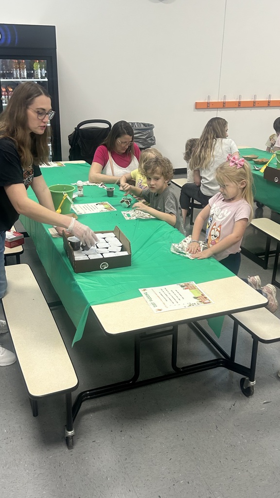 family reading night pictures