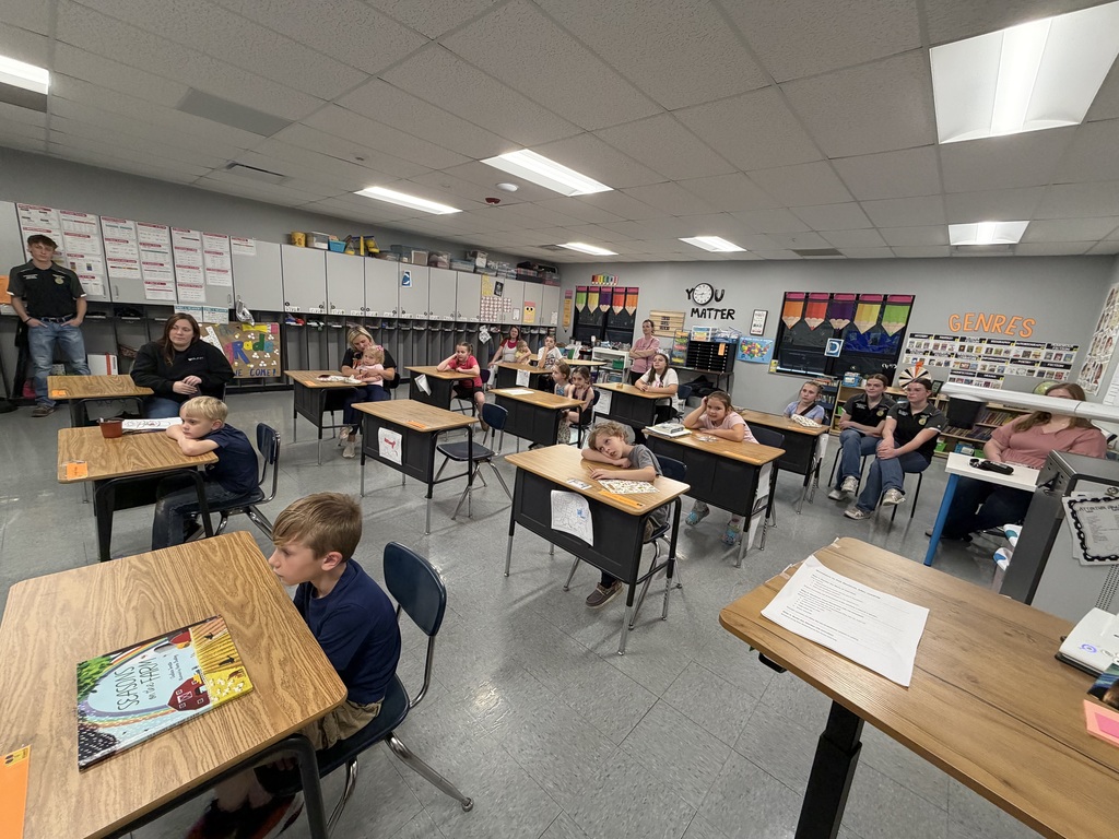 Family Reading night pictures 