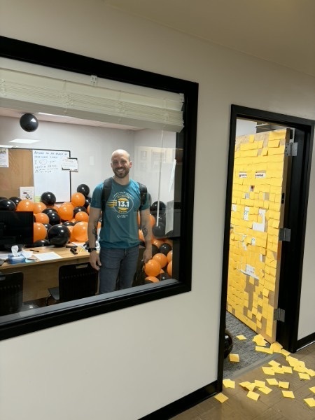 seniors decorated our principals office with balloons.