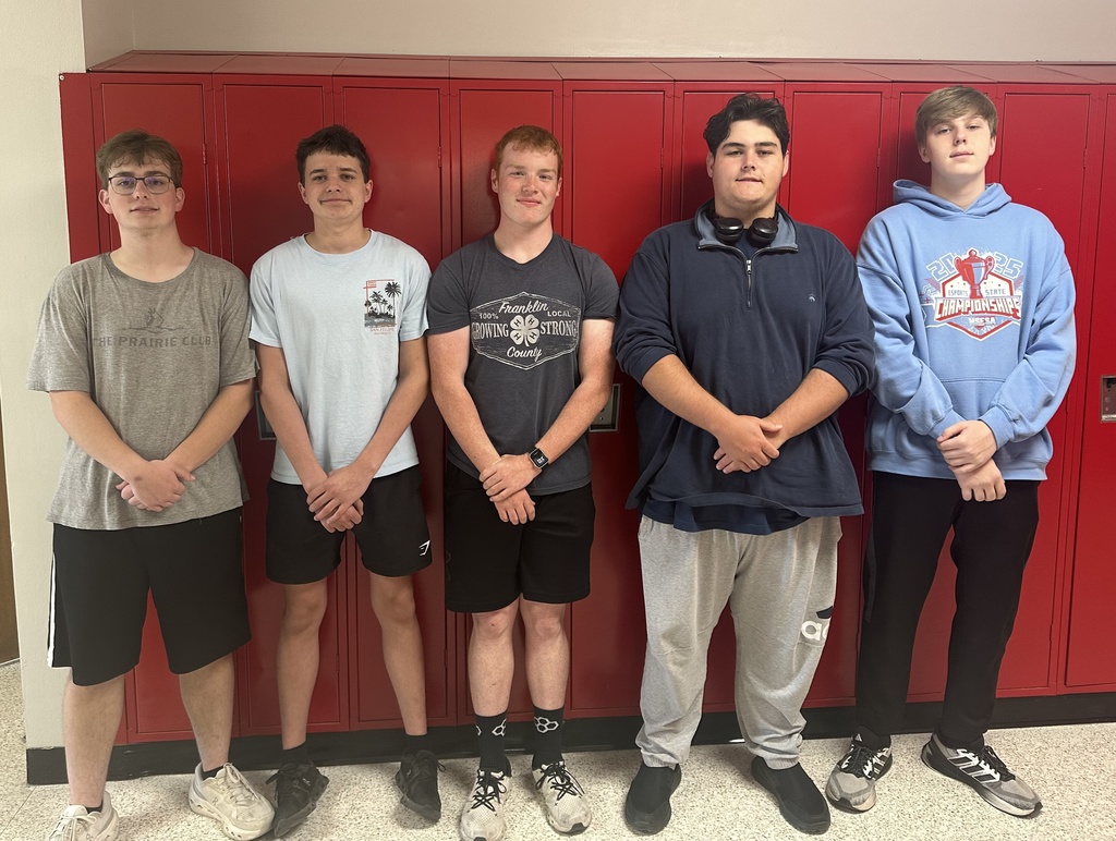 Picture of the State eSports team of RJ Largent, Alex Gladden, Steel Marks, Tristan Graham and Graham Liechti. They qualified for State eSports.